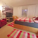 70qm 3-zimmer Am Tauernradweg In Bei Salzburg, Nahe Berchtesgaden, Rossfeld, Kehlsteinhaus, Obersalzberg, Watzmann, Schoenau Am Koenigsee, Bad Vigaun, Schloss Hellbrunn, Burg Hohen Salzburg, Burg Hohen Werfen # Beherbergungsbetrieb