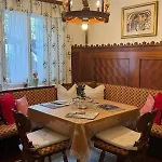 70qm 3-zimmer Am Tauernradweg In Bei Salzburg, Nahe Berchtesgaden, Rossfeld, Kehlsteinhaus, Obersalzberg, Watzmann, Schoenau Am Koenigsee, Bad Vigaun, Schloss Hellbrunn, Burg Hohen Salzburg, Burg Hohen Werfen # Beherbergungsbetrieb * Hallein