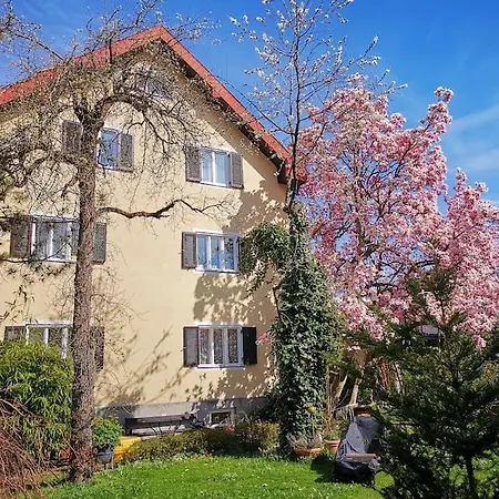 3 Zimmer Apartment Salzburg Süd, Salzburg Stadt Umgebung, Ferienwohnung in Hallein, südlich von Salzburg und östlich von Berchtesgaden Apartamento *