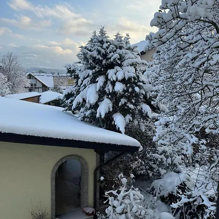 70qm 3-zimmer Am Tauernradweg In Bei Salzburg, Nahe Berchtesgaden, Rossfeld, Kehlsteinhaus, Obersalzberg, Watzmann, Schoenau Am Koenigsee, Bad Vigaun, Schloss Hellbrunn, Burg Hohen Salzburg, Burg Hohen Werfen # Beherbergungsbetrieb アパート *