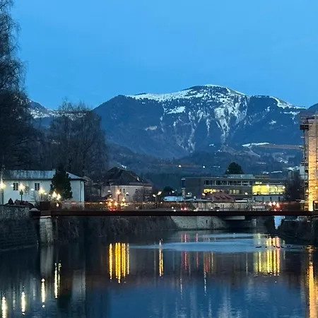 3 Zimmer Apartment Salzburg Süd, Salzburg Stadt Umgebung, Ferienwohnung in Hallein, südlich von Salzburg und östlich von Berchtesgaden * Hallein