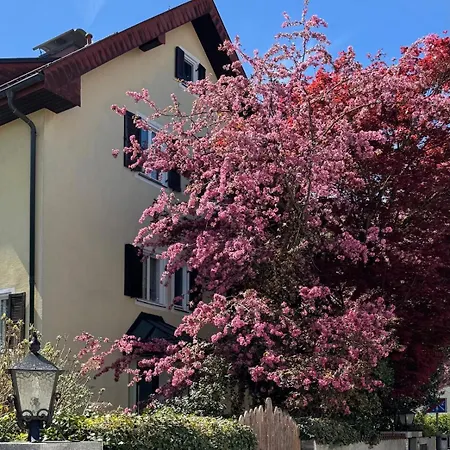 Apartamento 3 Zimmer Apartment Salzburg Süd, Salzburg Stadt Umgebung, Ferienwohnung in Hallein, südlich von Salzburg und östlich von Berchtesgaden