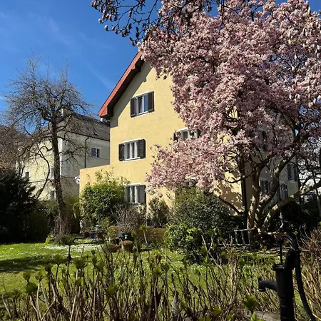 3 Zimmer Apartment Salzburg Süd, Salzburg Stadt Umgebung, Ferienwohnung in Hallein, südlich von Salzburg und östlich von Berchtesgaden * Hallein